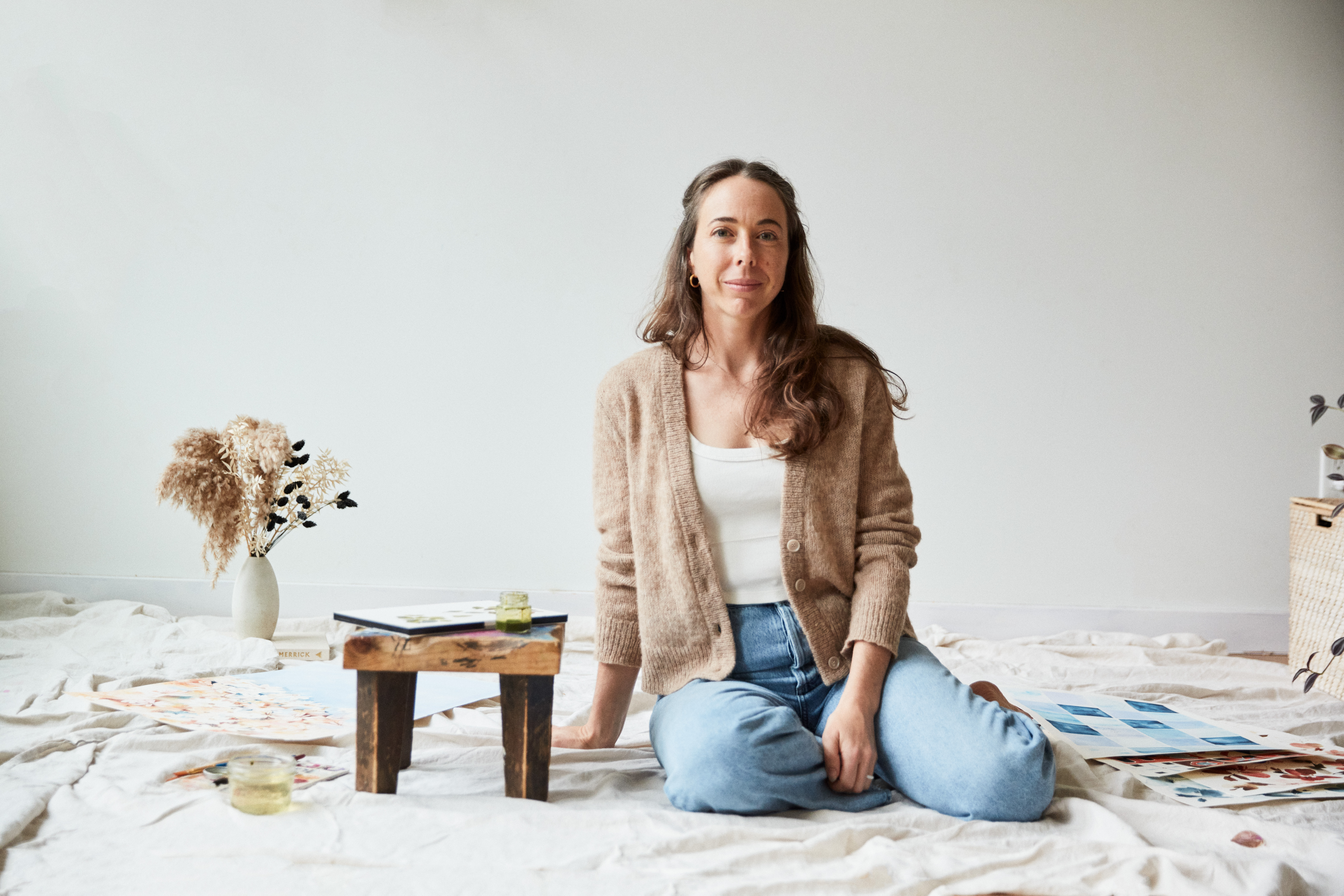 Austin Watercolor Artist Jaime Reynolds teaches in Austin, TX watercolor classes and online watercolor workshop series.